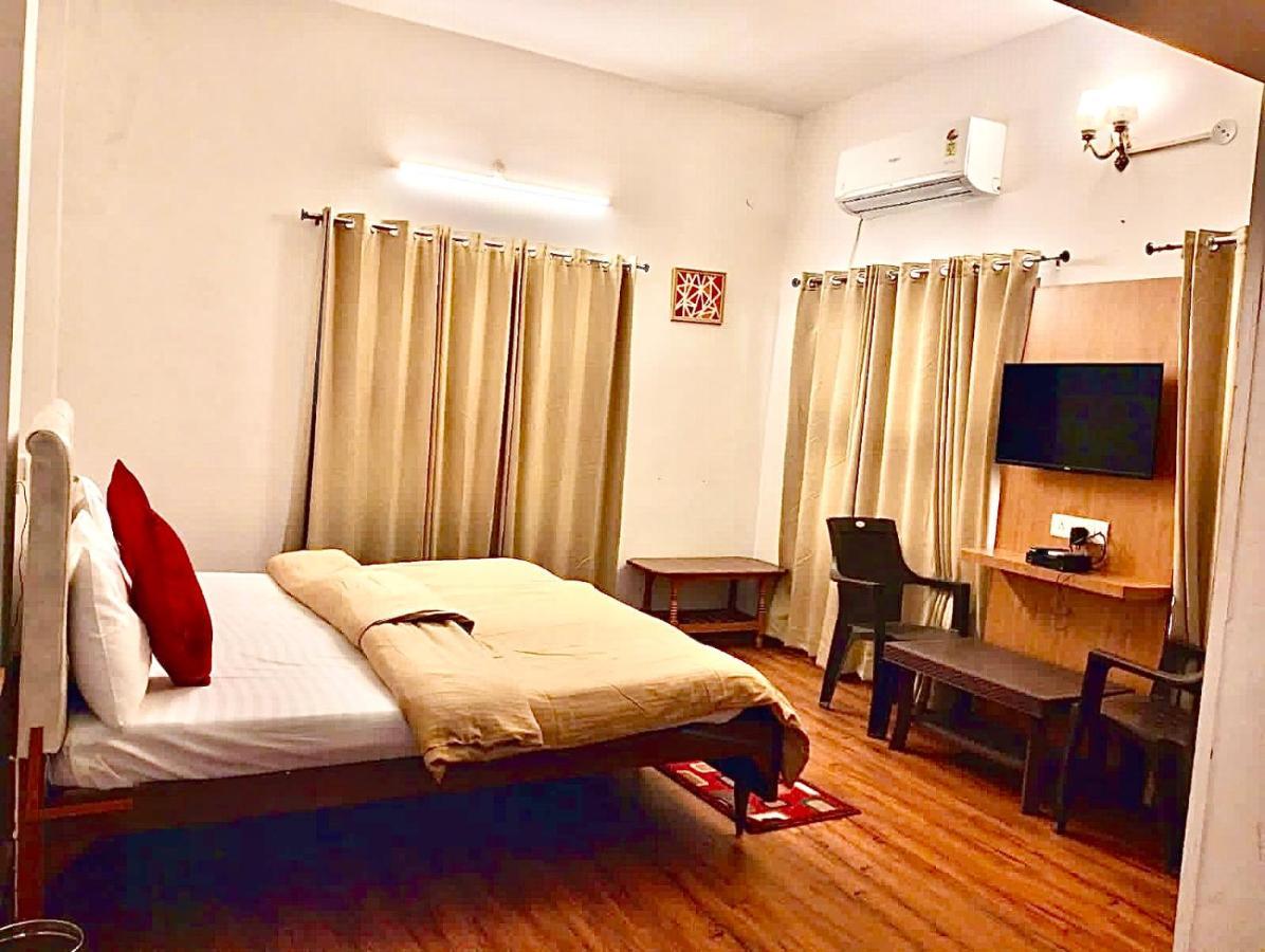 Peacock Hill Homestay Bhopal Exterior photo
